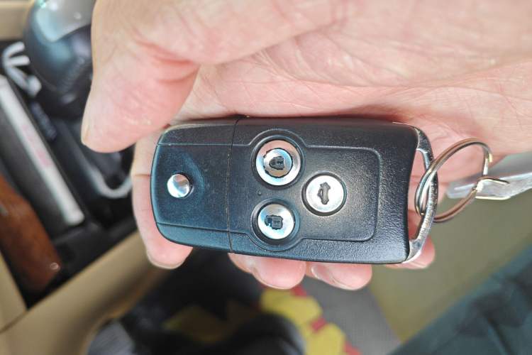 Used Honda Accord 2012 2.0L SE Vehicle Key