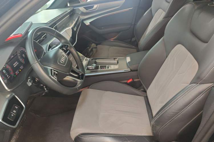 Used Audi A6L 2023 Revised 40 TFSI Luxury Dynamic Edition
