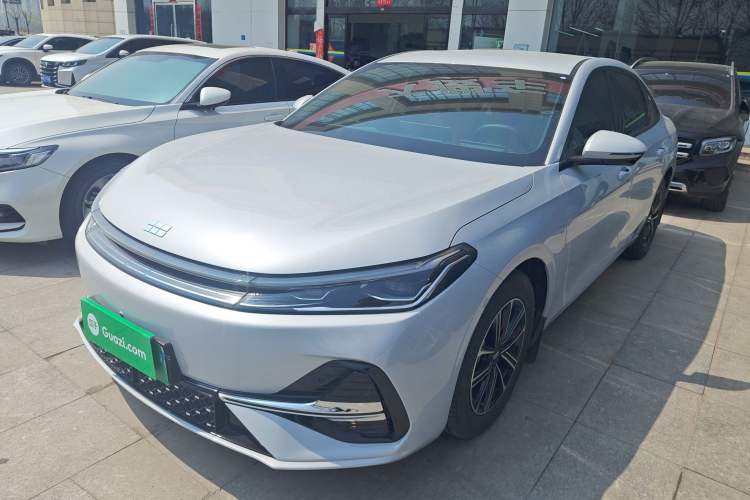 Used Geely Galaxy A7 2025 Model EM-i 70km Luxury Edition