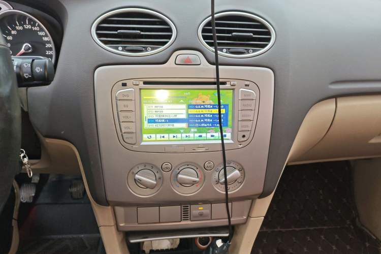 Used Ford Focus 2012 Sedan Classic 1.8L Manual Base Model