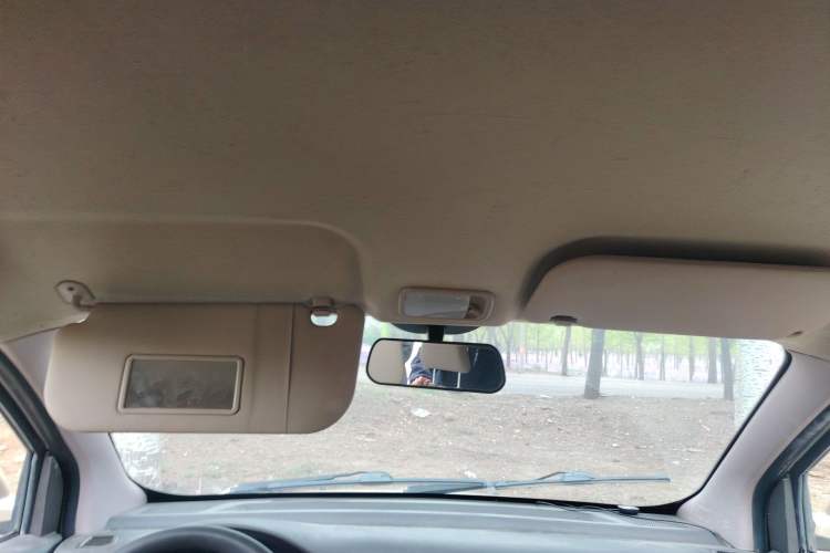 Used Wuling Rongguang V 2016 1.5L Standard Version