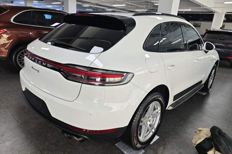 Used Porsche Macan 2021 Macan 2.0T
