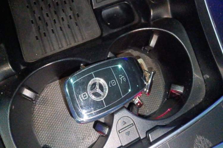 Used Mercedes-Benz E-Class 2019 E 300 L Sporty and Stylish Model Vehicle Key