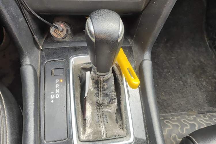 Used Mazda 3 Axela 2017 Sedan 1.5L Automatic Luxury Model Emission Standard China V
