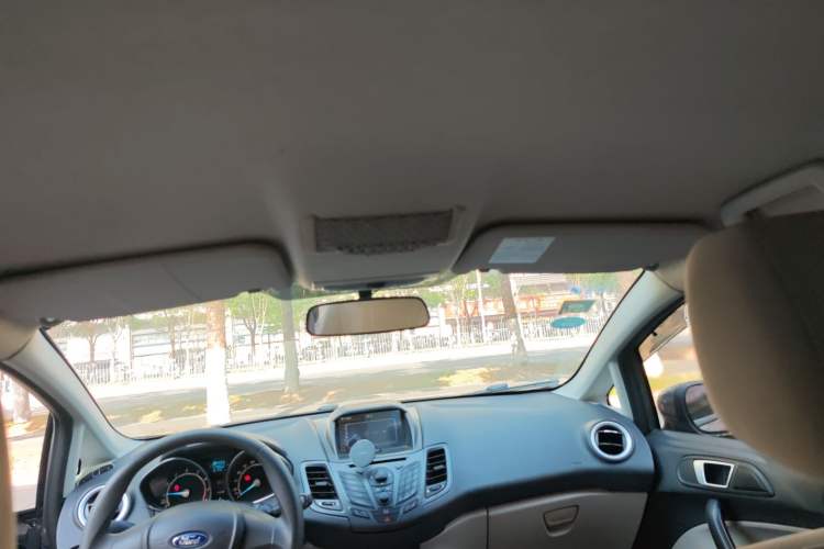 Used Ford Fiesta 2013 Sedan 1.5L Automatic Fashion Edition