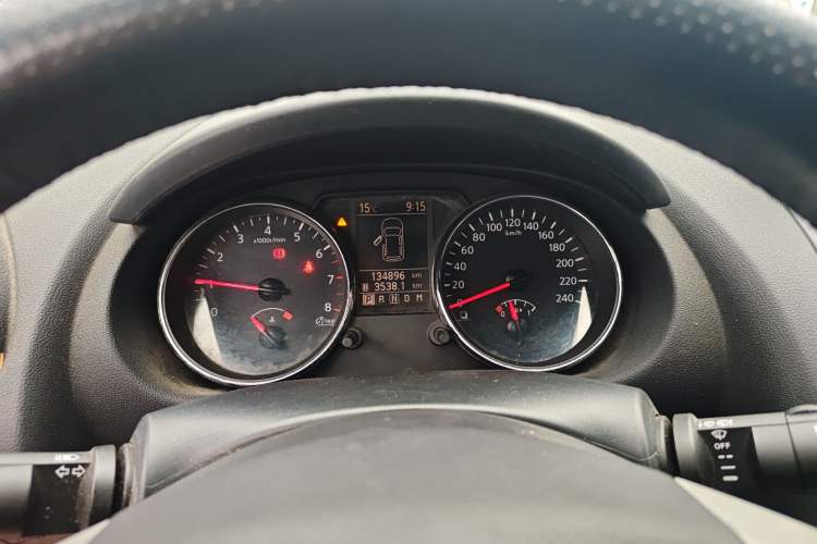 Used Nissan Qashqai 2011 2.0 XV Lea CVT 2WD
