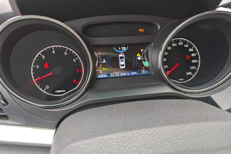 Used BYD G5 2014 1.5TI Manual Luxury Edition
