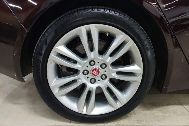 Used Jaguar XEL 2019 2.0T 200 PS Deluxe Edition