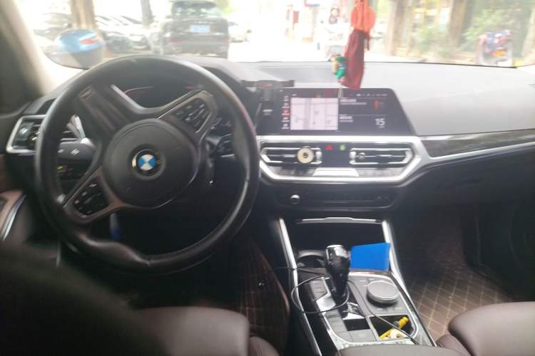 Used BMW 3 Series 2020 Restyled 325Li M Sport Package
