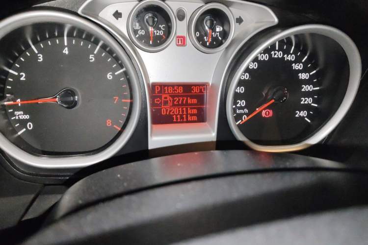 Used Ford Focus 2013 Hatchback Classic 1.8L Automatic Base Model Odometer Close Up