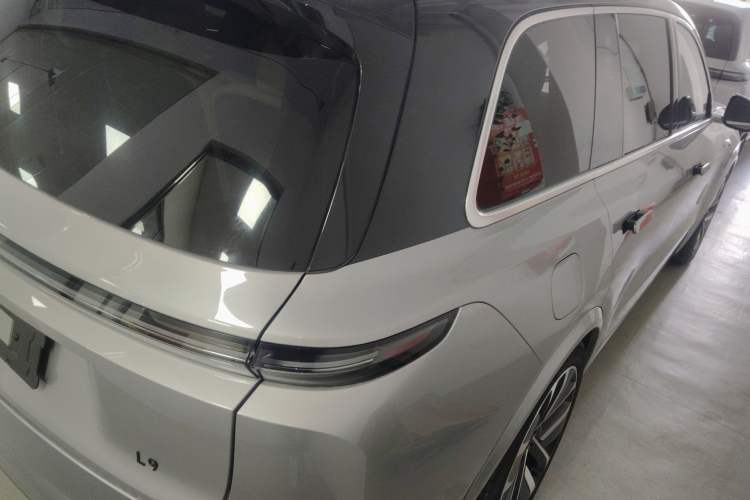 Used Li Auto L9 2022 Max model
