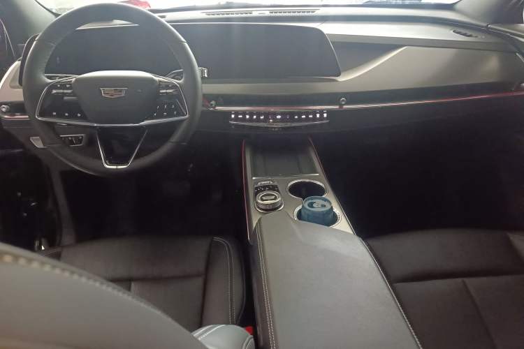 Used Cadillac XT5 2025 Model 2.0T Metropolitan Edition
