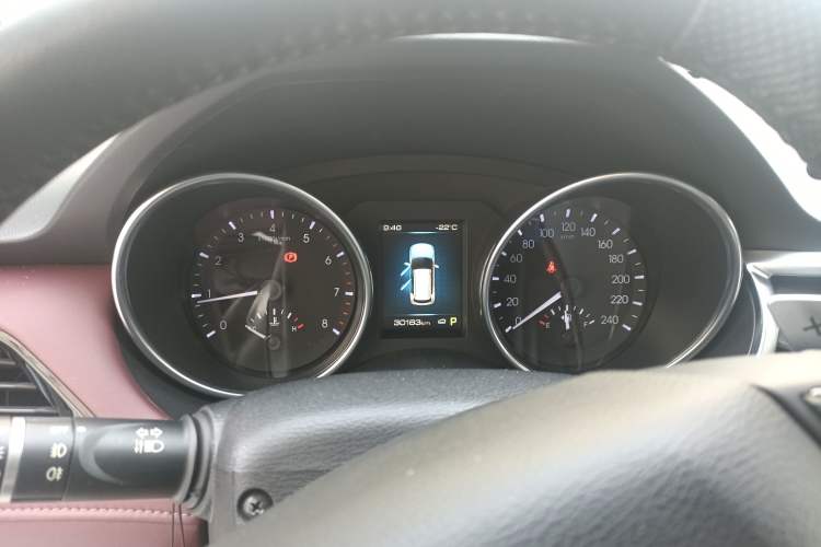 Used Haval H6 Coupe 2018 Red-Label 1.5T Automatic Two-Wheel Drive Luxury Model