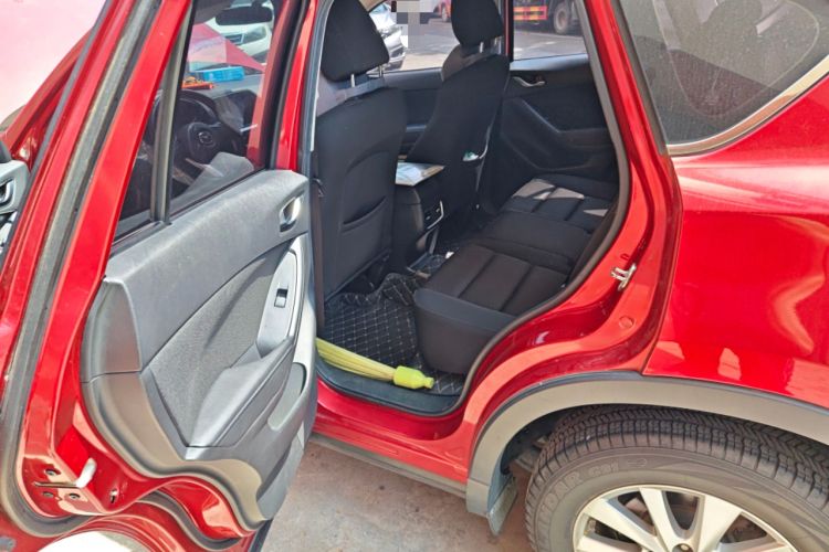 Used Mazda CX-5 2015 2.0L Automatic Two-Wheel Drive Urban Version
