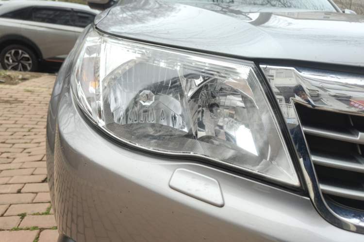 Used Subaru Forester 2010 2.0 XS Sport Special Edition Right Front Headlight