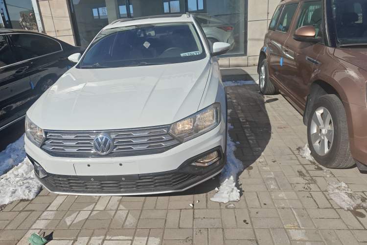 Used Volkswagen C-TREK 2017 1.6L Automatic Comfort Model
