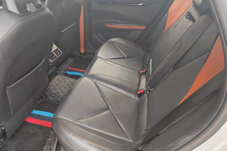 Used Changan UNI-V 2022 1.5T Prestige Version