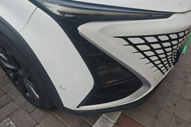 Used CHANGAN UNI-T 2020 1.5T Flagship Version Right Front Headlight