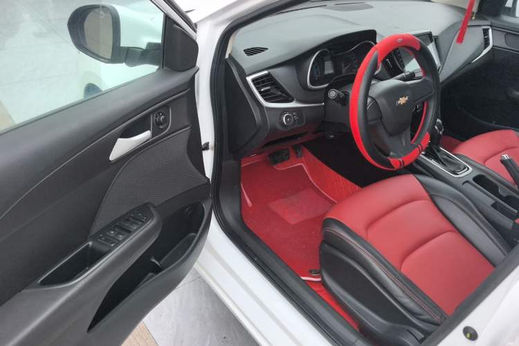 Used Chevrolet Cavalier 2019 320 Automatic Enjoyment with Sunroof Driver Seat