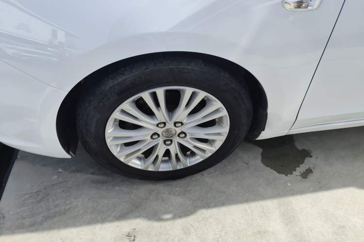 Used Buick GT 2015 15N Automatic Elite Version
