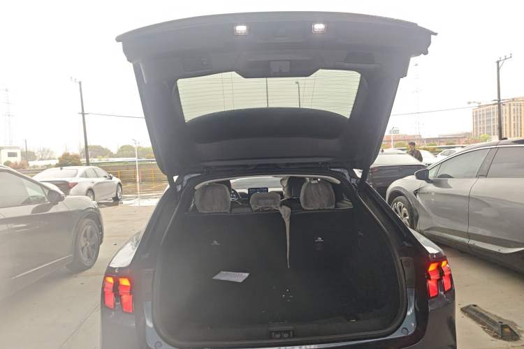 Used Ford Mustang Mach-E 2021 Leap Edition Rear-Drive Version (Standard Range)