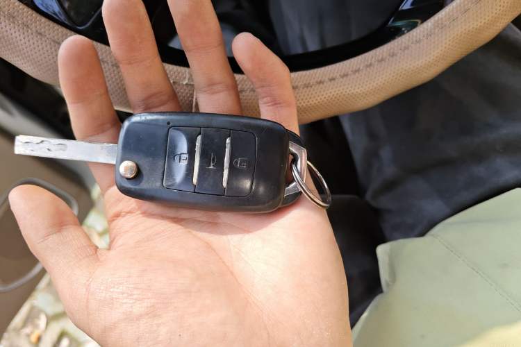 Used Jinbei 750 2016 1.5L Luxury Model Vehicle Key