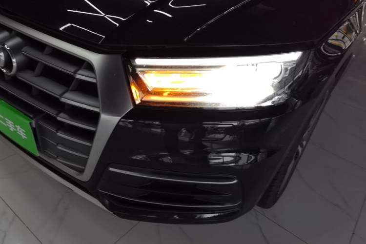 Used Audi Q5L 2020 Revised 40 TFSI Prestige Edition Left Front Headlight
