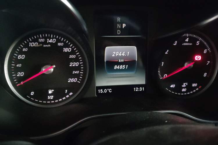 Used Mercedes-Benz GLC Coupe 2018 GLC 200 4MATIC Coupe SUV Instrument Cluster