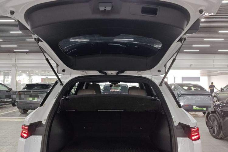 Used BYD Song Pro New Energy 2023 Champion Edition DM-i 71KM Navigation Model
