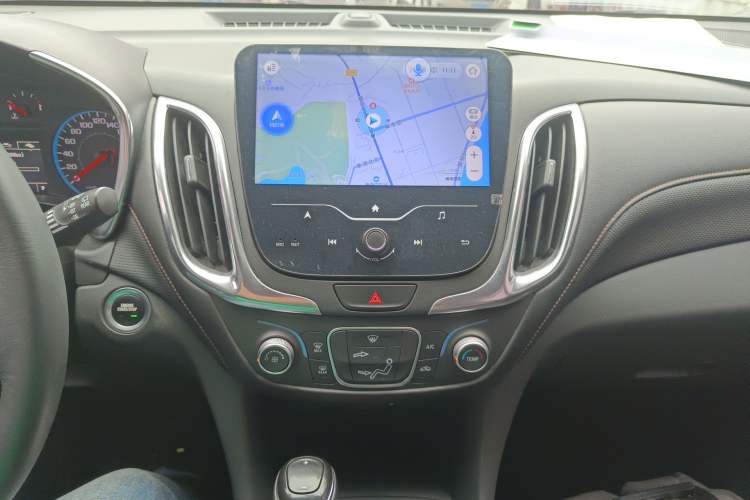 Used Chevrolet Equinox 2019 535T Automatic Chijie Edition China V Standard Audio And AC Panel