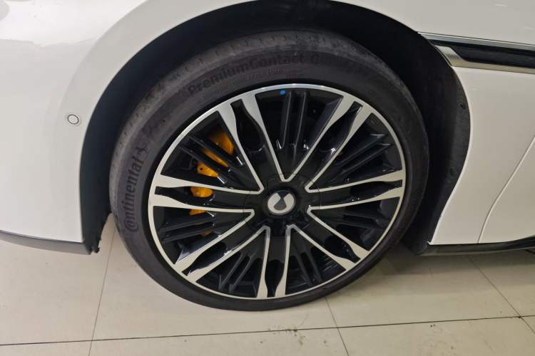 Used Denza Z9GT 2024 1100 Four-Wheel Drive Ultra Version