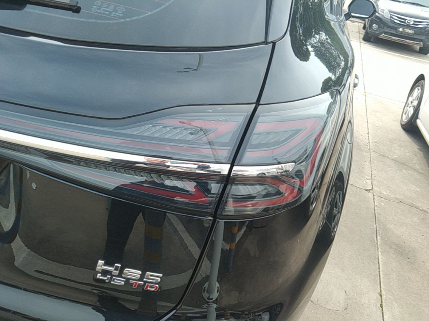 Hongqi HS5 2023 2.0T Qixiang Pro Edition — снимка 9