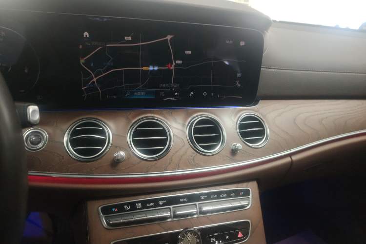 Used Mercedes-Benz E-Class 2021 Facelift E 300 L Stylish Edition
