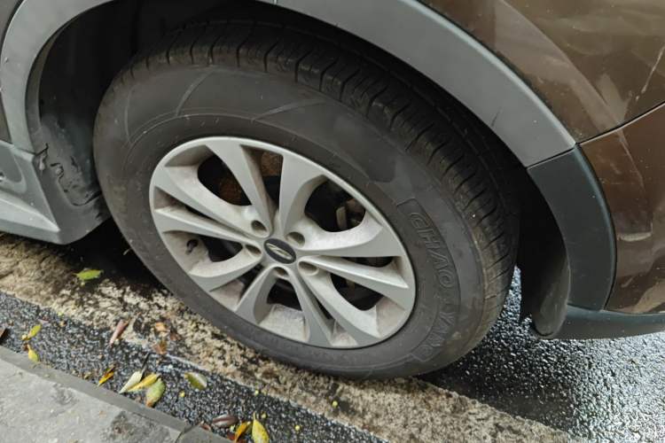 Used Chery Tiggo 5 2014 2.0L CVT Joyful Edition Right Front Wheel Hub