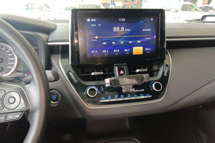 Used Toyota Levin 2019 185T CVT Luxury Edition China VI Standard Audio And AC Panel