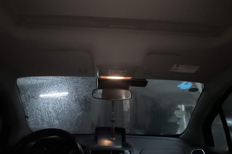 Used Buick Encore 2015 1.4T Automatic Two-Wheel Drive Urban Elite Version