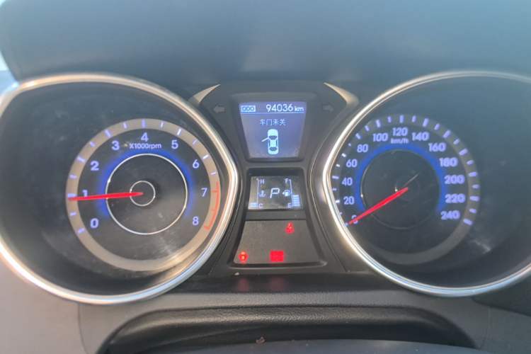 Used Hyundai Elantra (5th Generation / Langdong) 2016 1.6L Automatic Prestige Model