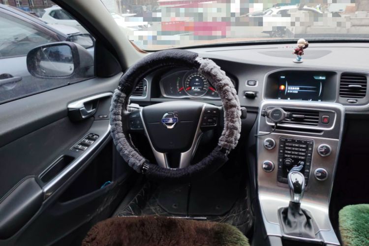 Used Volvo S60 2016 S60L T3 Smart Drive Edition Steering Wheel