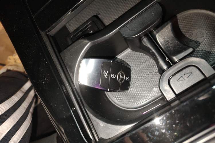 Used Mercedes-Benz A-Class 2022 Revised Version A 200 L Sport Sedan Fashionable Style