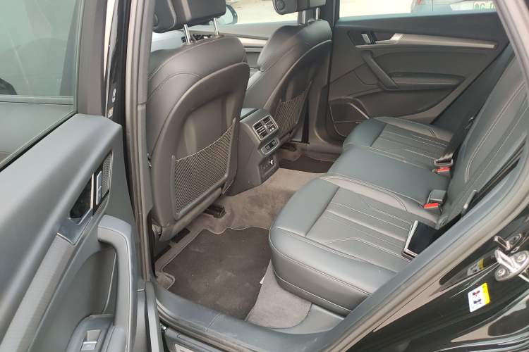 Used Audi Q5L 2025 quattro 45th Anniversary Edition 45 TFSI Luxury Dynamic Model