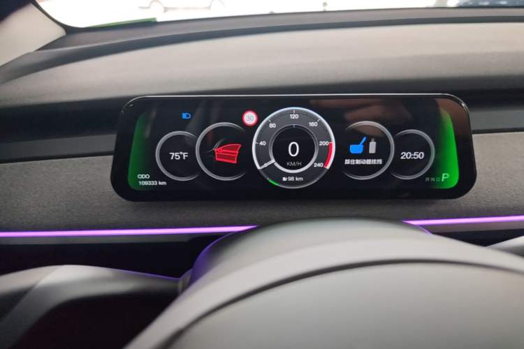 Used Tesla Model Y 2023 Rear-Wheel-Drive Version