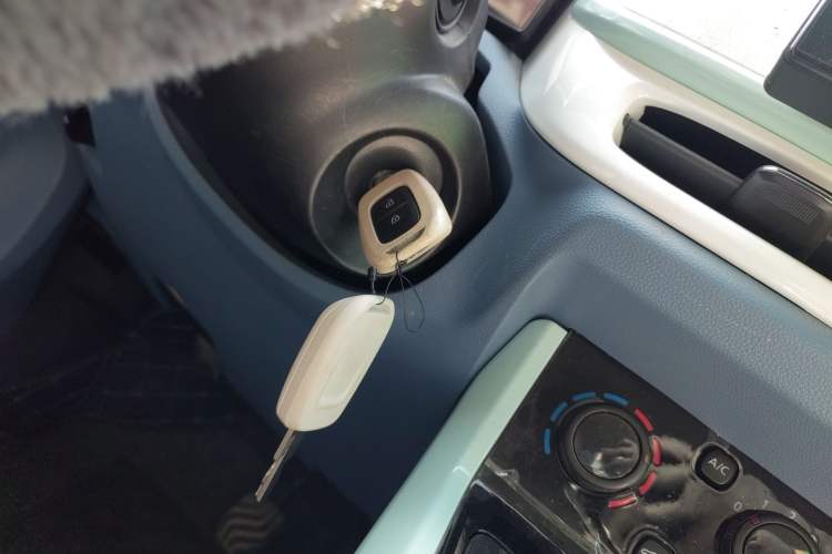 Used Dongfeng NAMMI EX1 2023 PRO Light Wind Edition Lightning Model Interior 1