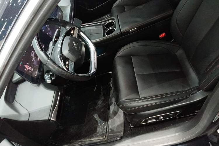 Used XPeng P7 2024 P7i 550 Pro Left Front Seat