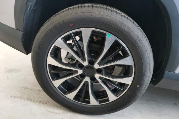 Used Geely Auto Emgrand X7 Sport 2026 Model 1.5TD Aspirational