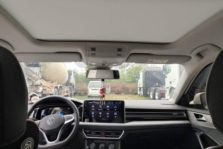 Used Volkswagen Sagitar 2023 300TSI DSG Excellence Edition Headliner