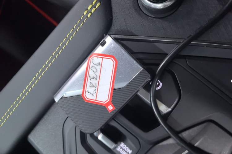 Used Lynk & Co 05 2020 2.0TD Two-Wheel Drive Shine Halo
