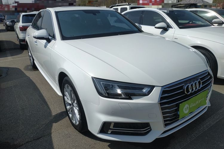 Used Audi A4L 2019 40 TFSI Ambition China VI Front Right 45 Deg