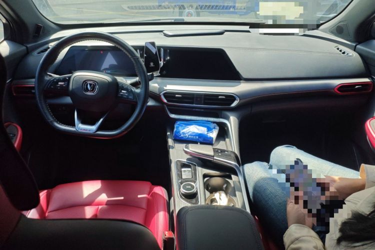 Used CHANGAN UNI-T 2020 1.5T Prestige Version
