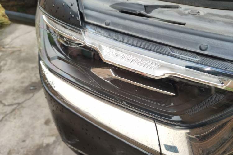 Used Haval H6 2021 National Trend Edition 1.5T Automatic Champion Version Right Front Headlight