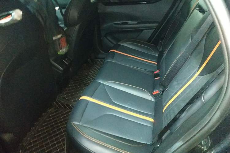 Used CHANGAN UNI-V 2024 1.5T Smart Navigation Version Interior 4